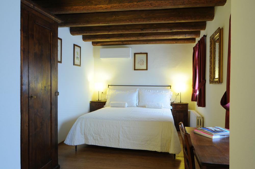 Duca Di Dolle Country house *