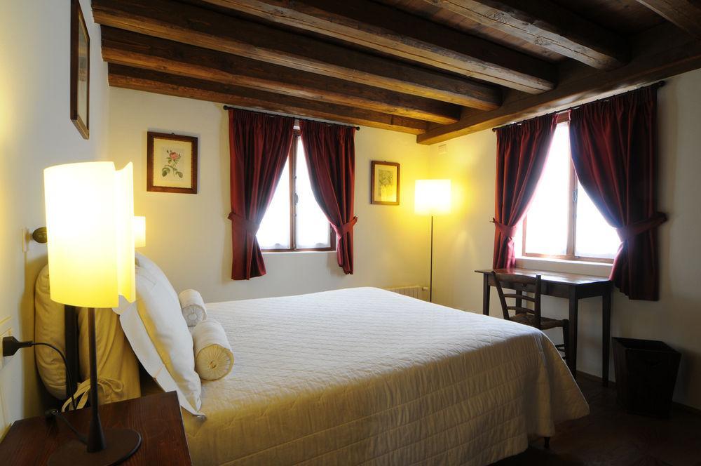 Duca Di Dolle Country house *